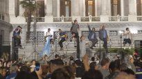 La gente se hizo sentir en el Congreso, tras los anuncios de DNU