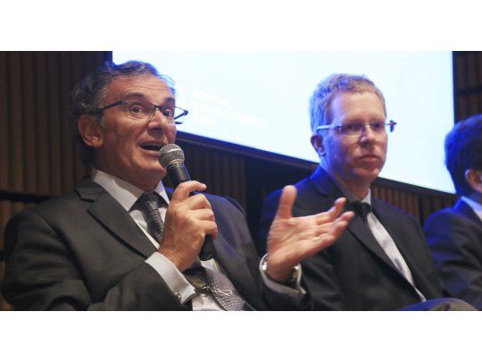 El presidente de ABA, Claudio Cesario, durante su participación en el Foro de Invesión y Negocios de Argentina.