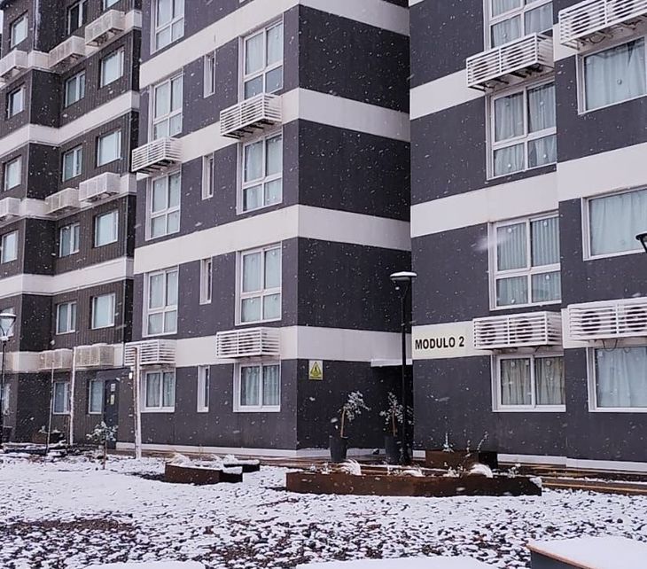 Aún con clima hostil y nieve el sector de la construcción de unidades marcha a buen ritmo Aún con clima hostil y nieve el sector de la construcción de unidades marcha a buen ritmo