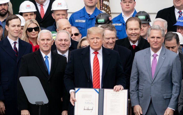 trump firmo el t-mec, el nuevo pacto comercial con mexico y canada