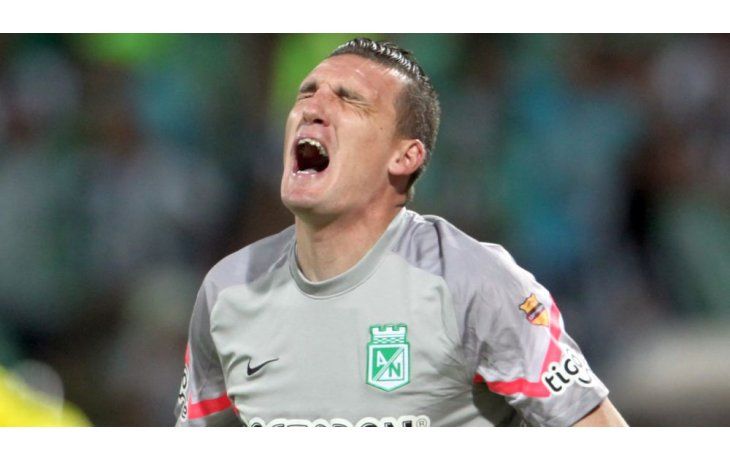 Franco Armani aún no firmó su contrato con River.