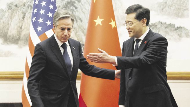 TENSIONES. Antony Blinken y Qin Gang coincidieron en que las reuniones fueron constructivas.
