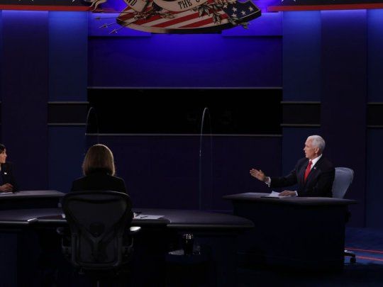 Kamala Harris y Mike Pence, bajo las preguntas de Susan Page.