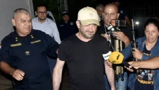 Caso Kuider: confirman que intentó comprar departamentos en efectivo en Paraguay por intermedio de su secretaria.