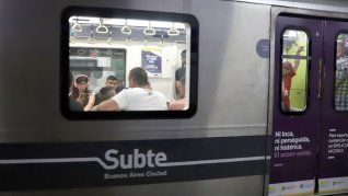 La estación Río de Janeiro fue evacuada mientras se desarrollaba el operativo. La estación Río de Janeiro fue evacuada mientras se desarrollaba el operativo.