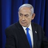 Netanyahu insiste en mantenerse en la política pese a su solicitud de amnistía por casos de corrupción. Netanyahu insiste en mantenerse en la política pese a su solicitud de amnistía por casos de corrupción.