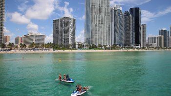 vacaciones: miami compite en precios con centros de esqui, si se consiguen vuelos
