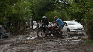 ámbito.com | inundacion bahia blanca 3.jpeg