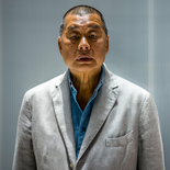 Jimmy Lai, empresario de medios y figura clave del movimiento prodemocracia, ya cumplía una pena previa cuando recibió la nueva condena. Jimmy Lai, empresario de medios y figura clave del movimiento prodemocracia, ya cumplía una pena previa cuando recibió la nueva condena.