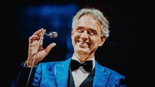 Andrea Bocelli recibió la Orden de Mayo, una de las distinciones más importantes que entrega el Estado argentino. Andrea Bocelli recibió la Orden de Mayo, una de las distinciones más importantes que entrega el Estado argentino.