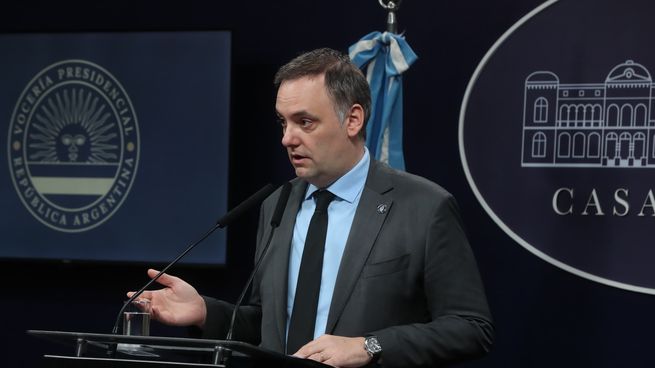 Manuel Adorni sobre el reclamo de Fuerza Patria: El resultado que importa se verá el 10 de diciembre.
