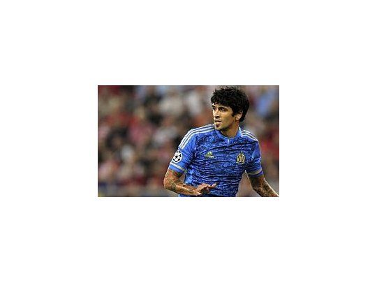 Lucho Gonzélez vuelve al Porto.