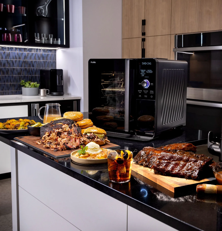 Millones ya encontraron la solución para hacer asado en casa: una parrilla compacta, sin humo y con control total desde el celular.  