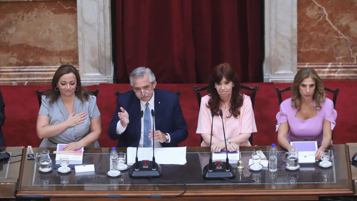 The economic points that Alberto Fernández highlighted from his management and the pending