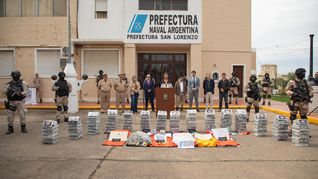 El buque fue detenido en el puerto de Vicentín con 469 kilos de cocaína.