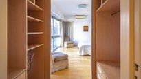 La oferta de departamentos de tres ambientes creció cerca del 80% post-derogación de la Ley de Alquileres, con unidades disponibles en varios barrios porteños (Foto Gentileza: Girgola Inmobiliaria)