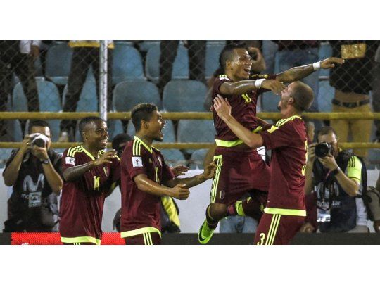 Venezuela y Perú sumaron un empate que no les sirve a ninguno