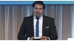 The financial analyst spoke about the rise of the dollar and market sentiment. The financial analyst spoke about the rise of the dollar and market sentiment.