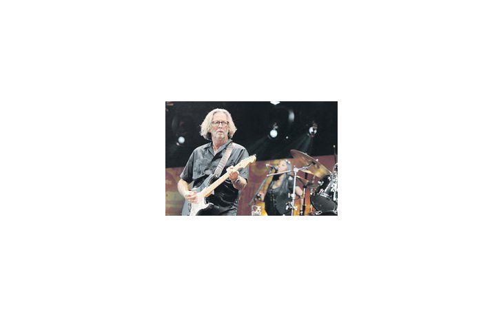 ERIC CLAPTON: CROSSROADS GUITAR FESTIVAL 2010