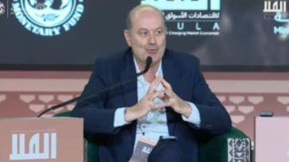 El ministro destacó en su discruso que una economía más libre beneficiaría a las pequeñas empresas.