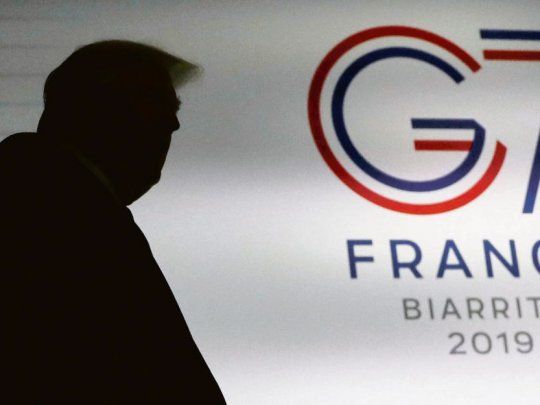 Medido. El presidente Trump elogió ayer a su par chino, Xi, a quien calificó de gran líder, días después de una escalada en la guerra comercial.&nbsp;