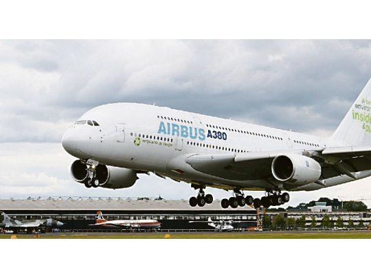 Gigante. Actualmente, Airbus emplea en forma directa a 15.000 personas en el Reino Unido y genera alrededor de 117.400 empleos indirectos.