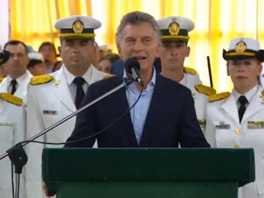 Macri, en la ceremonia de egreso de una nueva camada de gendarmes.&nbsp;