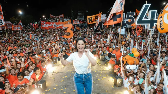 El conteo de la ONPE avanza y mantiene en suspenso la definición de la elección presidencial.