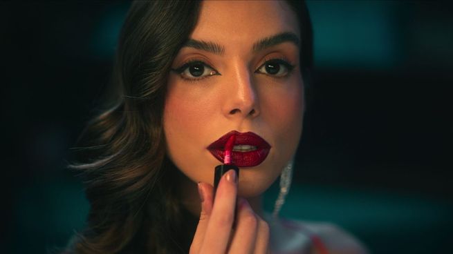 Netflix: Brazilian film about the sexual awakening of a woman who discovers her husband’s infidelity and is in danger