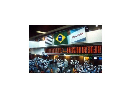 Bovespa cedió 0,2%, presionado por el Dow Jones