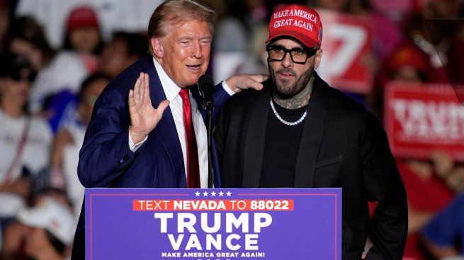 Nicky Jam siendo parte de un mitin de Donald Trump.