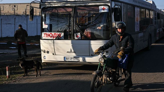 Guerra en Ucrania evacuación Mariúpol