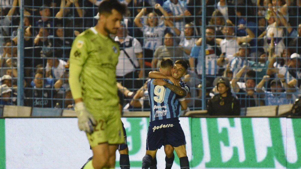 He does not give up: Atlético Tucumán won and returned to the top