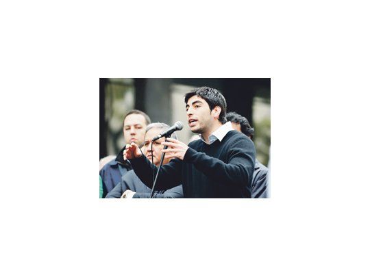 LOS MOYANOS: Facundo marca la cancha padre