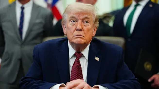Trump cuestionó la devolución de u$s159.000 millones y aseguró que las tarifas comerciales “funcionan” para repatriar producción.