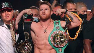 Saúl Álvarez Canelo recibió el apoyo del CMB y no estará obligado a pelear con el estadounidense de origen mexicano David Benavidez.