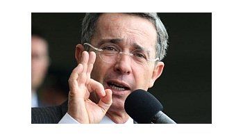El ex mandatario se reúne con congresistas para analizar su participación en las elecciones municipales de 2011
