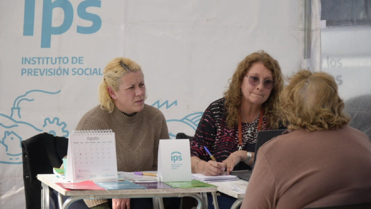 Los jubilados y pensionados cobrarán los últimos días hábiles del mes.