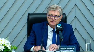 En la apertura del período ordinario, el mandatario defendió el modelo pampeano de articulación público-privada y anunció beneficios concretos para pymes y proyectos productivos. En la apertura del período ordinario, el mandatario defendió el modelo pampeano de articulación público-privada y anunció beneficios concretos para pymes y proyectos productivos.