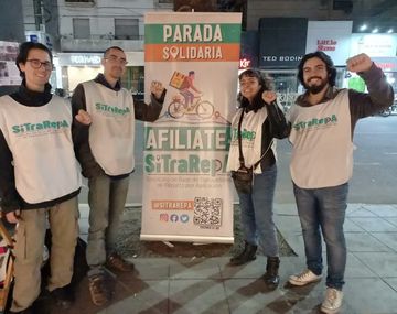 Campaña de afiliación del Sitrarepa, en una parada solidaria en la Ciudad de Buenos Aires. 