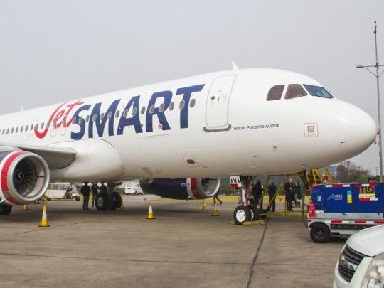 Queremos que más argentinos vivan la experiencia de viajar con nosotros explicó Víctor Mejía, CCO de JetSmart.