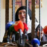 Detuvieron a dos exmonjas por vender obras pertenecientes a la Iglesia Detuvieron a dos exmonjas por vender obras pertenecientes a la Iglesia