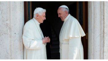 Francisco y Benedicto podrían tener posiciones encontradas en relación al celibato