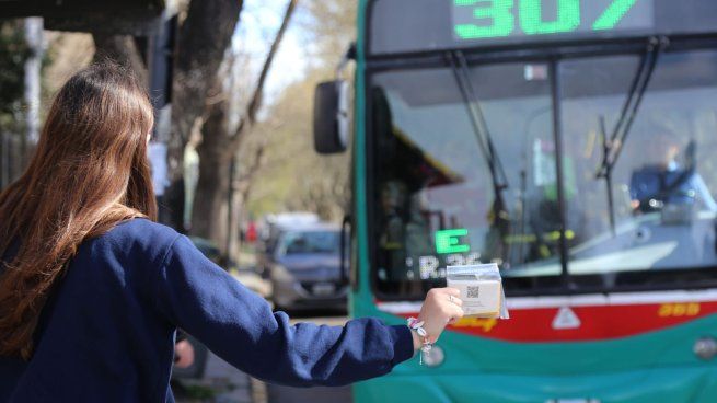 El gobierno bonarense celebró los 10 años de la sanción del boleto estudiantil.