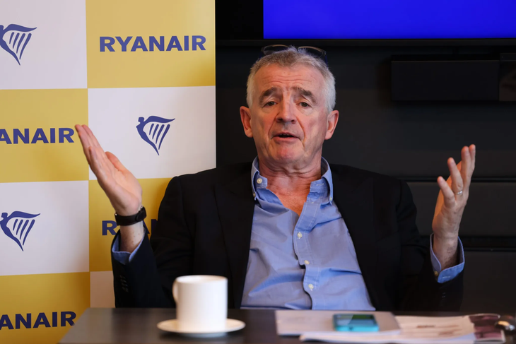 El CEO de Ryanair advirtió sobre el mayor incremento histórico de pasajes aéreos en Europa para el próximo año. El CEO de Ryanair advirtió sobre el mayor incremento histórico de pasajes aéreos en Europa para el próximo año.