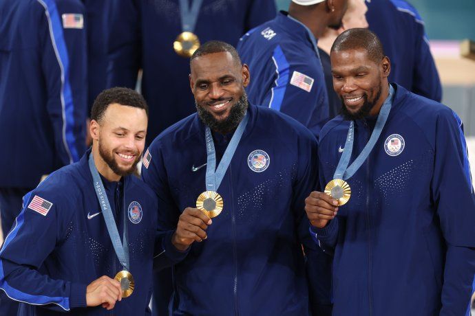 Durant se ubica segundo, detrás de Curry y muy por encima de Lebron.