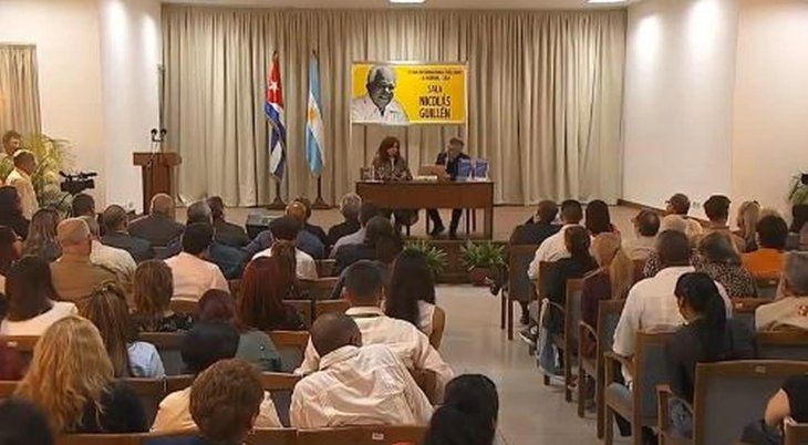 Cristina participó de la 29° Feria Internacional del Libro de La Habana.&nbsp;