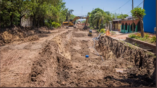 En Chaco, trabajadores de la obra Segundo Acuerdo fueron suspendidos por 20 días sin goce de haberes, generando incertidumbre sobre su continuidad laboral. En Chaco, trabajadores de la obra Segundo Acuerdo fueron suspendidos por 20 días sin goce de haberes, generando incertidumbre sobre su continuidad laboral.