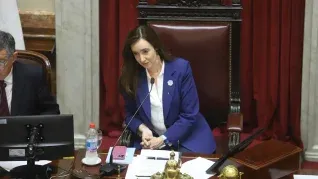 Unión por la Patria en el Senado pidió una sesión especial para intentar frenar el mega DNU