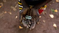Reclamo mundial contra la mutilación genital femenina, que afecta a tres millones de niñas al año